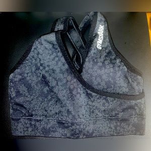 Camo Gymshark sports bra